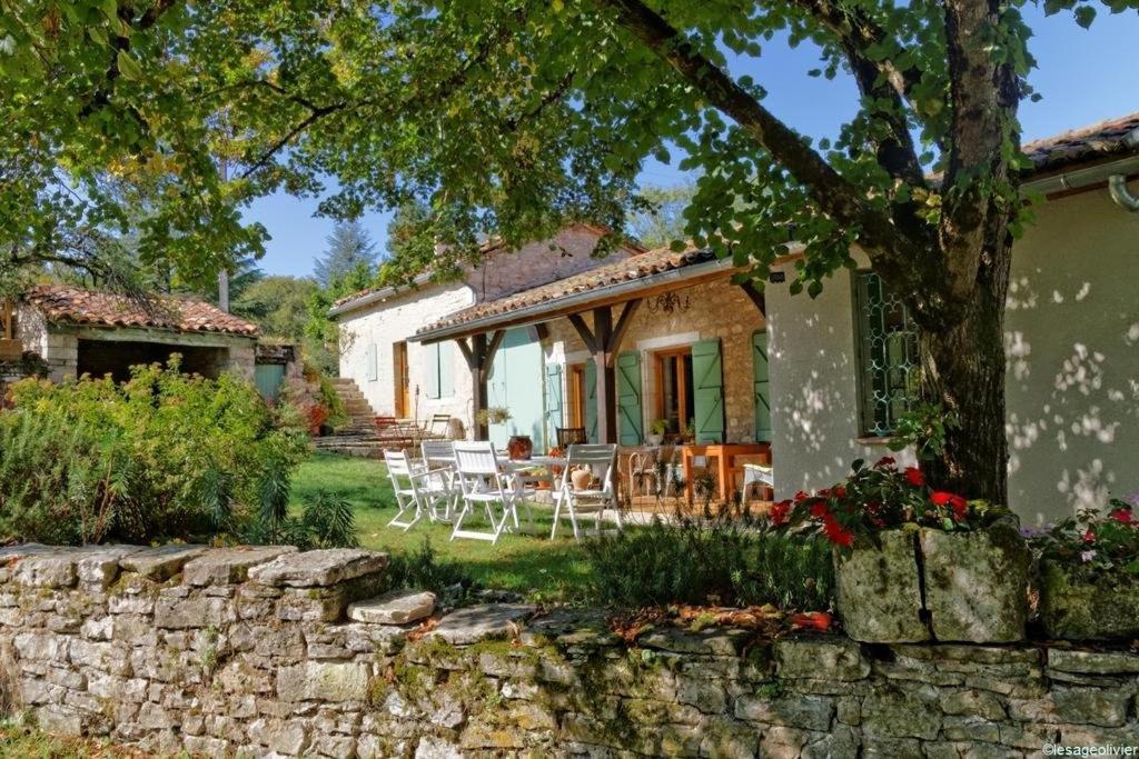 Alabrena Bed & Breakfast Feneyrols Exterior foto