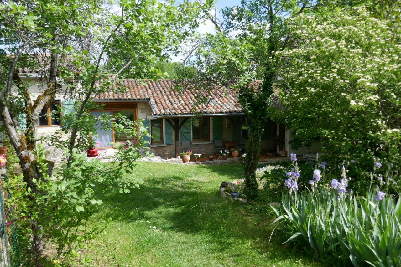 Alabrena Bed & Breakfast Feneyrols Exterior foto